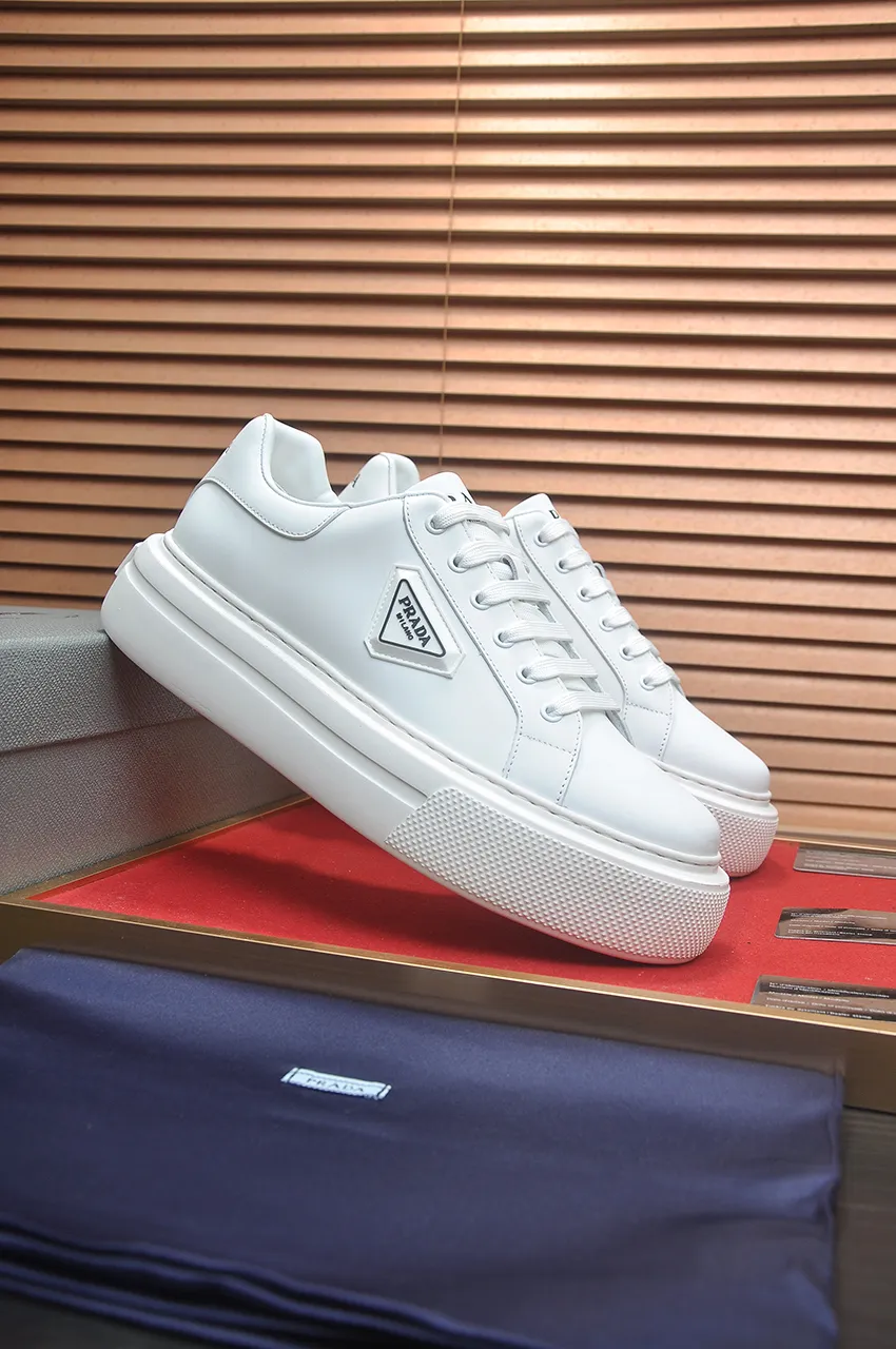 Men's shoes 💰580💶【PRADA】Top original, new season, high quality original goods, top imported calfskin with original imported glue, imported cowhide inside with original cowhide feet, original outsole! Quality guaranteed! Code 38-45 (45 customized)